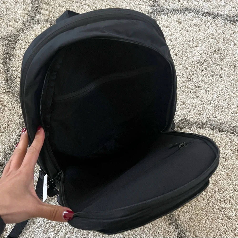 ✔️NWOT✔️ NIKE Air Max Bubble Backpack 17L